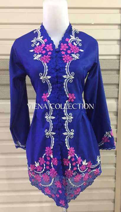 Kebaya Encim Modern Lengan Panjang Warna Biru Dongker Motif Bunga Warna