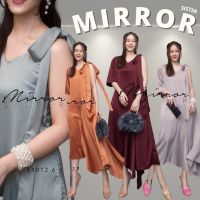 “MiRRoRSiSTER’s BeLLiNE DReSS” เดรสผ้าซิลค์ซาตินดีไซน์เก๋ ใส่แล้วสวยหรู ช่วงบนเป็นคอวี ข้างนึงแขนสั้นข้างนึงแขนกุดผูกโบว์ที่ไหล่ เดรสออกงาน เดรสซาติน เดรสสวย