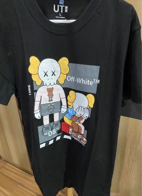 Uniqlo เสื้อยืด Kaws.. แท้ 💯% จาก Outlet แขนสั้น อก 38” ไซส์ L แขนสั้น