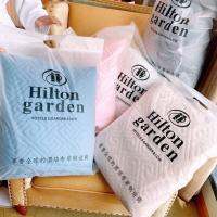 ผ้าปูที่นอน Hilton garden มีความนุ่ม เสริมที่นอนบางๆ งานดีมากรุ่นนี้ ขอบยางยืด 360 องศา