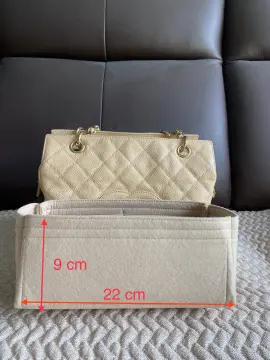 Chanel Petite Timeless Tote PTT : Review and what fits 