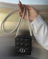 กระเป๋า CD CROSSBODY โซ่มุก DIOR GIFT  สายถอดออกได้ สามารถใช้เก็บลิปสติกได้ค่ะ