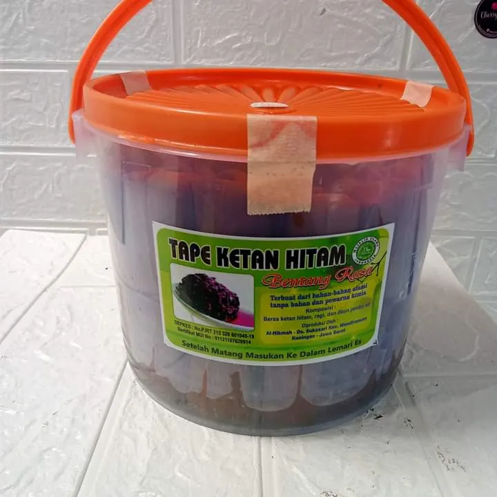 Tape ketan hitam daun jambu khas kuningan isi 50 pcs Lazada Indonesia