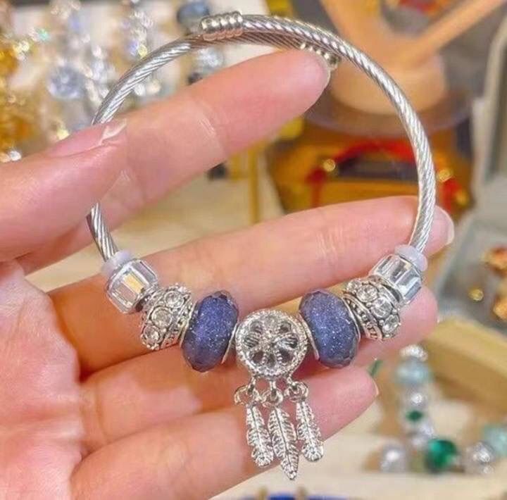 สร้อยข้อมือ-กำไลแพนโดร่า-pandora-สีน้ำเงิน