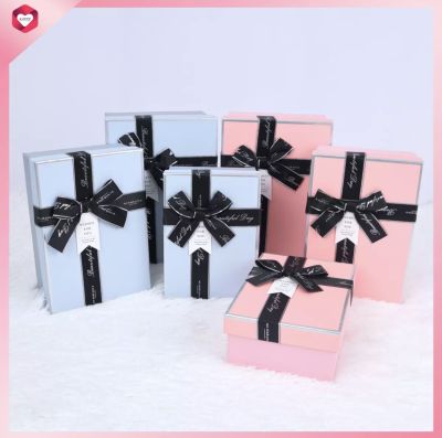 HappyLife Gift Box กล่องของขวัญ กล่องของชำร่วย กล่องกระดาษอย่างแข็ง กล่องดอกไม้ กล่องตุ๊กตา กล่องใส่ของอเนกประสงค์ รุ่น C61301-89T