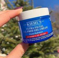 Kiehls Ultra Facial Oil-Free Gel Cream 50ml  ♡ ราคา 1150฿ (ราคาเต็ม 1400 บาท)  เจลครีมสูตรปรับสมดุลความชุ่มชื้นภายใน เนื้อเจลบางเบา สามารถซึบซาบสู่ผิวอย่างรวดเร็ว ช่วยลดความมันส่วนเกินบนใบหน้าอย่างเห็นได้ชัด รักษาความชุ่มชื้นที่จำเป็นไว้