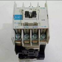 S-N11 แมกเนติกคอนแทคเตอร์ SN-11 20A ยี่ห้อZT SN11 (มีไฟ 24V, 110V, 220V, 380Vให้เลือก)สินค้าคุณภาพราคาย่อมเยาว์(1ตัว) ของใหม่