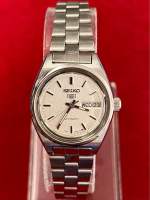 SEIKO 5 17 JEWELS Automatic ตัวเรือนสแตนเลส นาฬิกาผู้หญิง มือสองของแท้