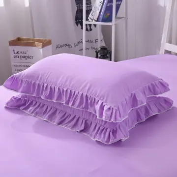 Pillowcase with outlet frill