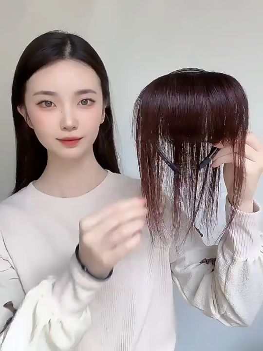 Đừng bỏ lỡ hình ảnh về tóc giả mái thắt bính 3D Hàn Quốc, giúp bạn có mái tóc dày đẹp ngay tức thì. Hưởng thụ thiết kế tinh tế và chất lượng tuyệt vời của sản phẩm chỉ trong một cú nhấp chuột!
