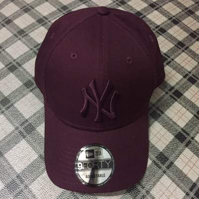 Nee Era 9forty Adjustable Cap (Berry)