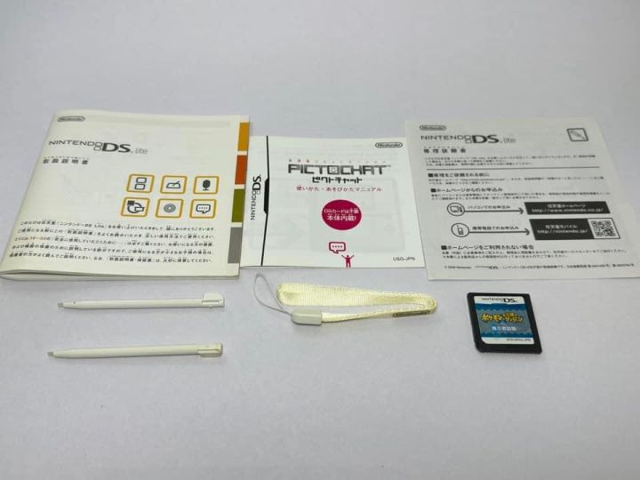 เครื่อง-nintendo-ds-lite-japan-crystal-white-nds-ndsl