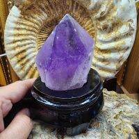 แท่งหินอเมทริน(ametrine)หินอเมทิสต์ (Amethyst)อเมทิส อะเมทิสต์ สูง 10.5 ซม.หน้ากว้าง 8 ซม.หนา 6 ซม.น้ำหนัก 495.8 g.