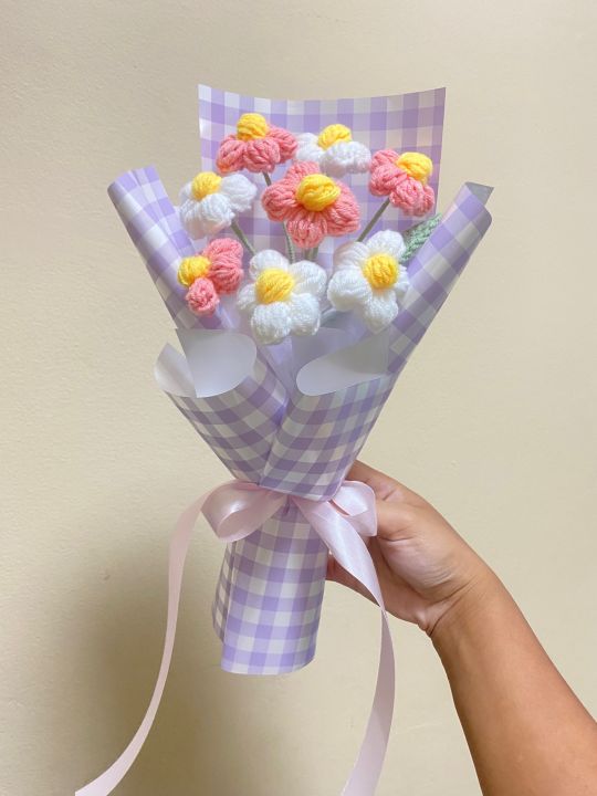 ช่อดอกไม้-ดอกไม้ถัก-crochet-handmand-ช่อรับปริญญา-ของขวัญวันเกิด-วันครบรอบ