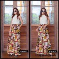 Vintage Wide Leg With Pleated Front High Waisted Trousers VS Style 

(tag)Tag : SEVEN DAYS 
Fabric : Thick Chiffon 

กางเกงขายาวบานจับจีบ Twist ด้านหน้า เนื้อผ้าใส่เย็นไม่หนา ส่วนลาย Vintage ตามสไตล์ VS งานดีเทลเยอะมาก ตะขอและซิบหน้า คิ้วยาวด้านข้างตัวก