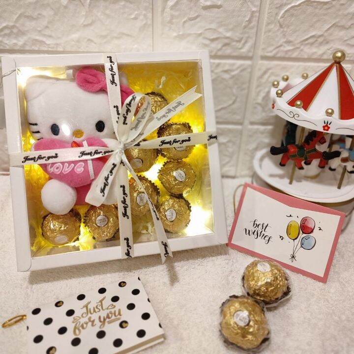 Hello Kitty Chocolate Box Ferrero Rocher Chocolate 巧克力盒 送女生/闺蜜/儿童