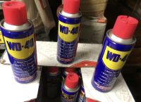 WD-40 น้ำมันอเนกประสงค์ ขนาด 191 มิลลิลิตร ใช้หล่อลื่น คลายติดขัด ไล่ความชื่น ทำความสะอาด ป้องกันสนิม สีใส ไม่มีกลิ่นฉุน