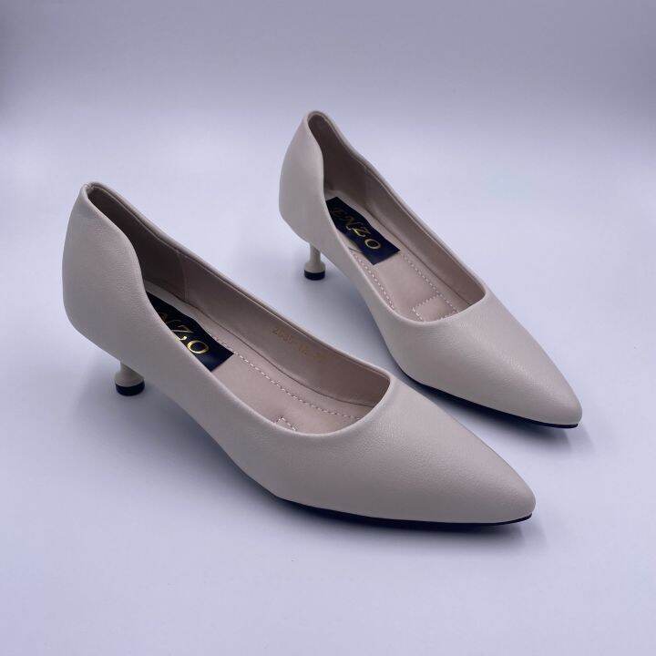 ENZO: WALTER CREAM KITTEN HEELS (2 inches) | Lazada PH