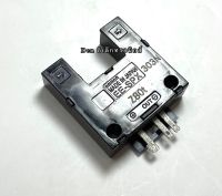 EE-SPX303N sensor ระยะตรวจจับ 13 mm OMRON 5-24 VDC NPN เซ็นเซอร์ก้ามปู