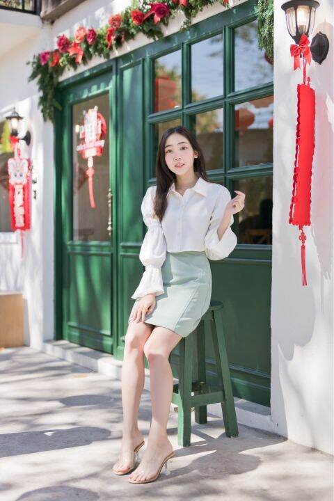 classic-skirt-กระโปรงทรงเอเอวสูงสีพื้น-mlitbrand