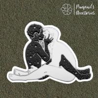 ?? พร้อมส่ง : เข็มกลัดลายคู่รักจูบกันสีขาว-ดำ | Black &amp; White Kissing Couple Enamel Brooch Pin.