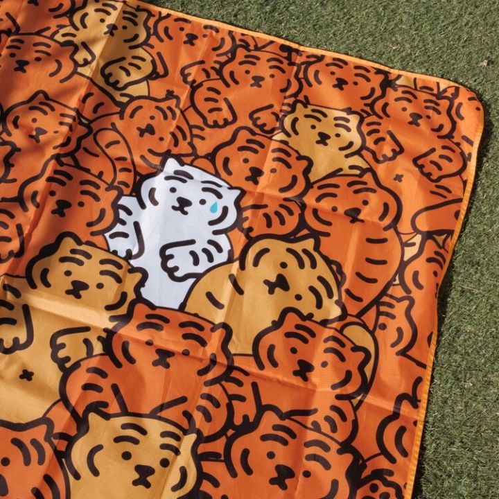 สินค้าพร้อมส่ง-tiger-picnic-mat-จาก-muzik-tiger