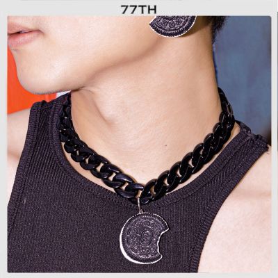 77th Oreo necklace