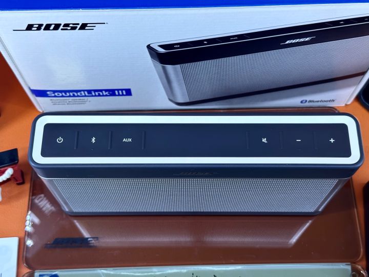 bose-soundlink-lll-สภาพสวยไม่มีริ้วรอยและตำหนิใดๆ-พร้อมกล่อง-คู่มือ-และอะแดปเตอร์แท้-เทสได้-11-12ชม-สินค้ามือ2นำเข้าจากญี่ปุ่น