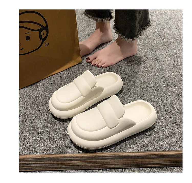 Pump 2025 style slippers