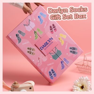 Darlyn - Gift Set Box Socks Collection ถุงเท้า 8 คู่ คละสีคละรุ่นได้ ทักแชทแจ้งทางร้านได้เลยค่ะ