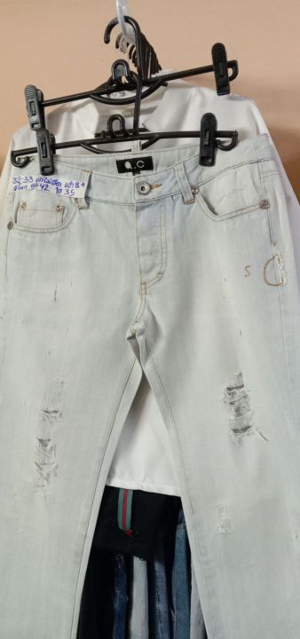 กางเกงยีนส์มือสองร้านพี่บียะลา-ขนาดรอบเอว-32-33ผ้าไม่ยืด-รายละเอียดเพิ่มเติมได้ที่สติ๊กเกอร์