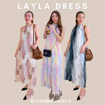 BlossomDaisys - LAYLA DRESS (3สีใหม่) เดรสยาวผ้าพลีทงานคุณภาพ ทรงสวยมากค่ะ มีดีเทลแต่งระบายคอ ใส่เที่ยวใส่ไปงานได้เลยค่ะ (NEW)