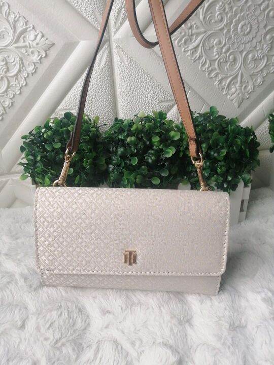 Tommy sling wallet Clearance