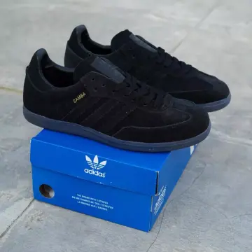 Sepatu adidas outlet full black