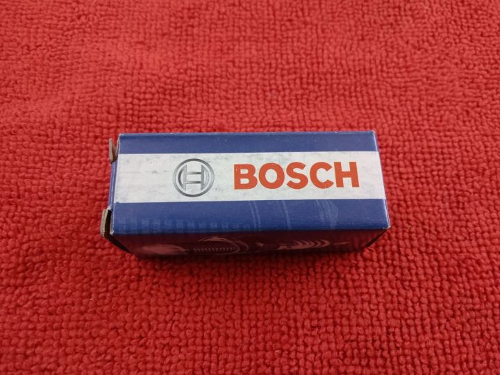 หัวเทียน-2-จังหวะ-bosch-ws7f-ใช้กับเครื่องตัดหญ้า-เครื่องพ่นยา-เลื่อยยนต์