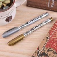 ปากกามาร์กเกอร์เมทาลิก สีเงินและสีทอง Metallic Craftwork Marker Pen ปากกาเขียนงานศิลปะ งานฝีมือ