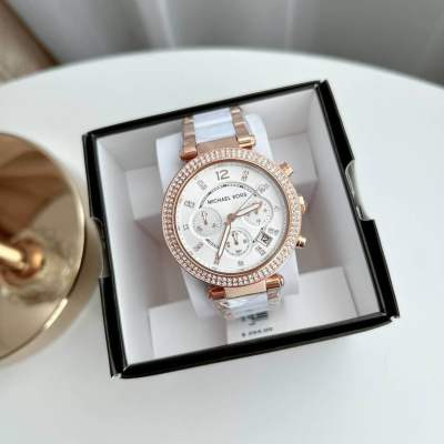✨ของแท้100%✨ นาฬิกาข้อมือ MKแท้ สีโรส-คาดขาว พร้อมส่ง Parker Chronograph White Dial Ladies Watch MK5774