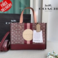 กระเป๋าถือ กระเป๋าสะพาย Coach Dempsey Carryall In Signature Jacquard With Stripe And Coach Patch ใบใหญ่