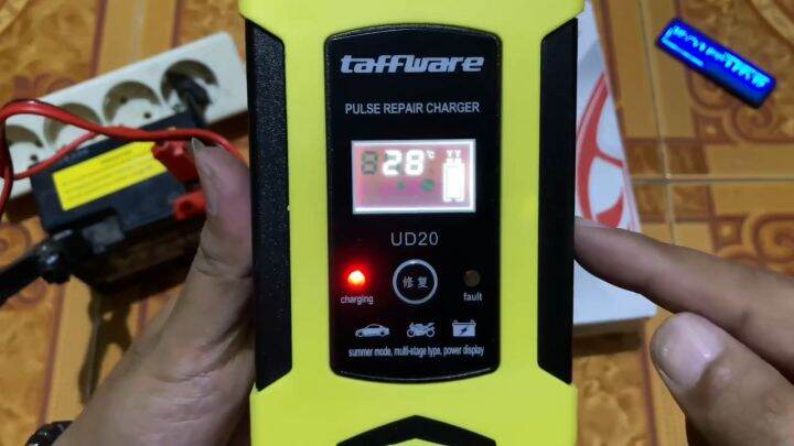 COD CEPAT Cas Aki Otomatis untuk Aki Mobil Motor Taffware Venus 12V 6A