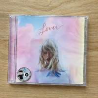 CD ซีดีเพลง Taylor Swift – Lover (แผ่นแท้,มือหนึ่ง,ซีล)*กล่องมีรอยแตกมีกล่องใหม่ให้