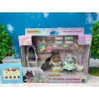 ซิลวาเนีบน ตุ๊กตา Sylvanian Fashionable Pony Friends Set ซิลวาเนียน ตุ๊กตา โพนี่ เล่นกับ ร้านทำผม Salon ได้ค่ะ มือ1