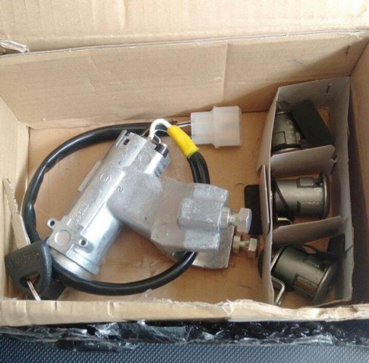 kunci kontak plus kunci pintu Suzuki Jimny katana | Lazada Indonesia