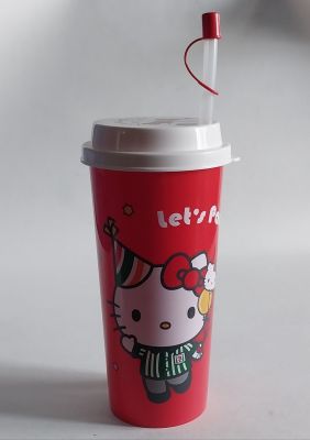สภาพสะสม มือ2,มีหลายภาพ,,แก้วน้ำอัดลม ขนาดประมาณ 18 ออนซ์ ของสะสมจาก 7-11 Sanrio Collection สีแดง-ขาว ลาย คิตตี้ Kitty
