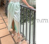 Tutti Orchid Satin Skirt กระโปรง ผ้าซาติน  ผ่าหน้า จับเดรปบริเวณเอว เสื้อผ้าสตรีแฟชั่น ทุกโอกาส ชุดไปงาน