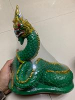 พญานาคในตระกูลเอราปถ (ตระกูลสีเขียว)​ กว้าง 10 cm ลึก 22 cm สูง 28 cm