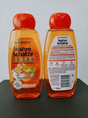 Garnier Natural Beauty Kinder Shampoo Aprikose 300 ml. ฝาส้ม