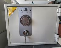 Shinjin Safe ประเทศเกาหลี ??รุ่น  SJ360C สูง 36.0 กว้าง 45.5 ลึก 37.0 cm.น้ำหนัก 45Kg.