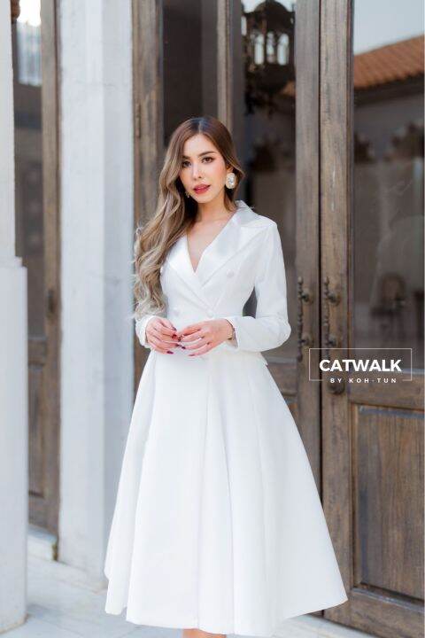 catwalk-เดรสปกเลื่อมกระโปรงบาน-กระโปรงสุ่ม-ชุดออกงาน-ชุดเจ้าสาว-เดรสสูท-ชุดไปงานแต่ง-ชุดยกน้ำชา-ชุดพรีเวดดิ้ง