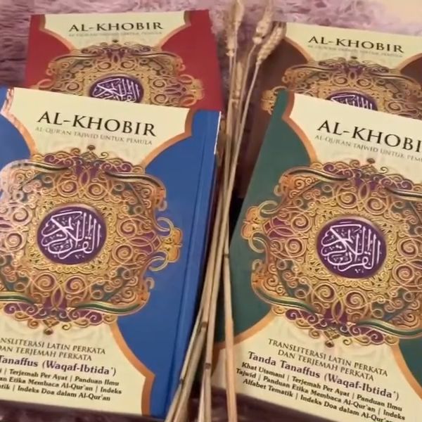 Al Quran Alkhobir Arab Latin Terjemah Perkata Alquran 30 Juz 30juz ...