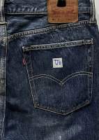 กางเกงยีนส์(มือสองแท้?%) Levi’s 501 S(ป้ายหนัง) เอวป้าย 36” เอววัดจริง 37” MADE IN CHINA (รหัสU6) ยาวทั้งตัว 39.5“ ยาวจากเป้าถึงปลายขา 27.5” ปลายขากว้าง 7“ ***สนใจสอบถามเพิ่มเติมได้ค่ะ***